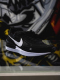 Nike Waffle One Negro Blanco