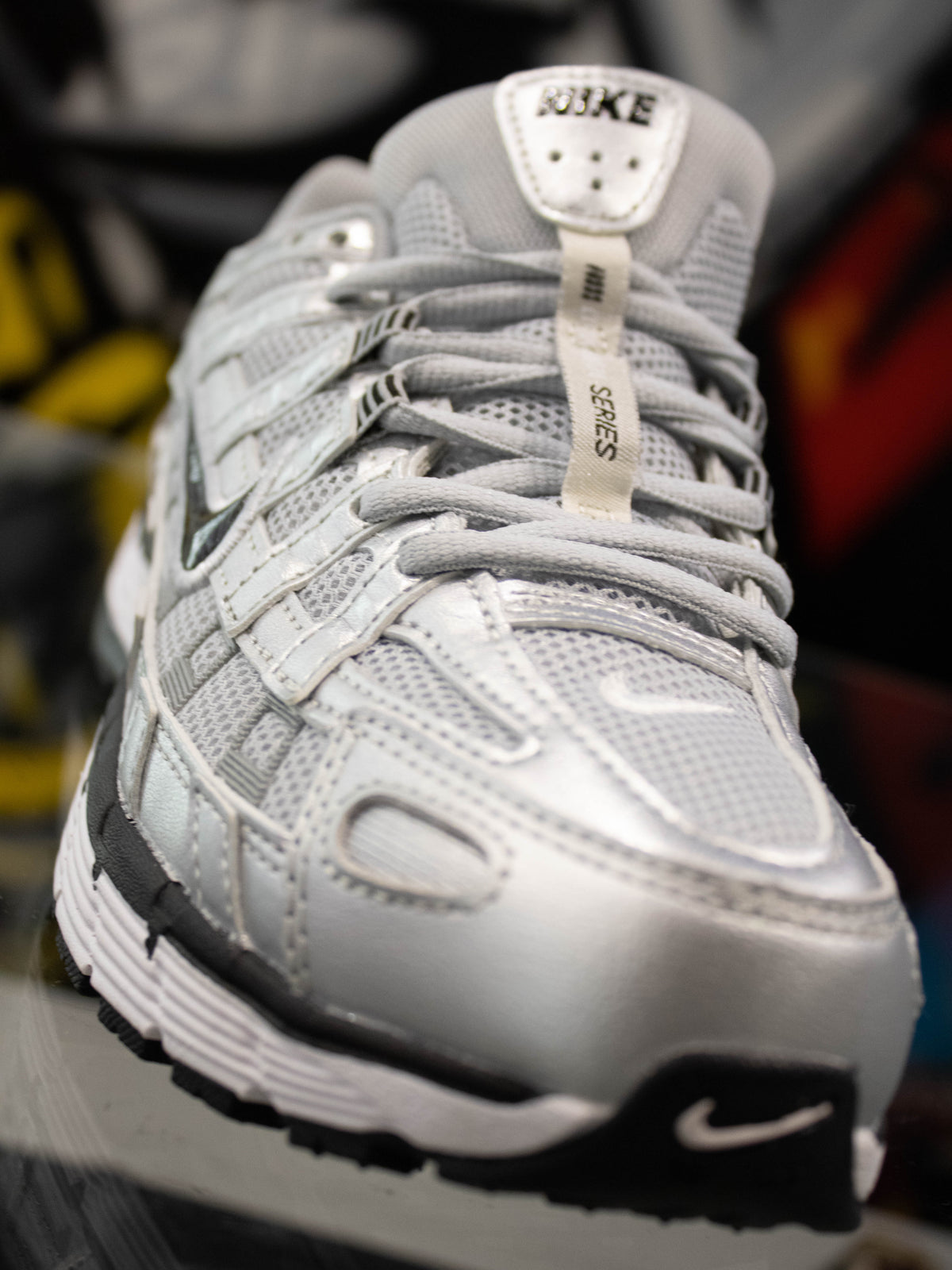 Nike P6000 plata