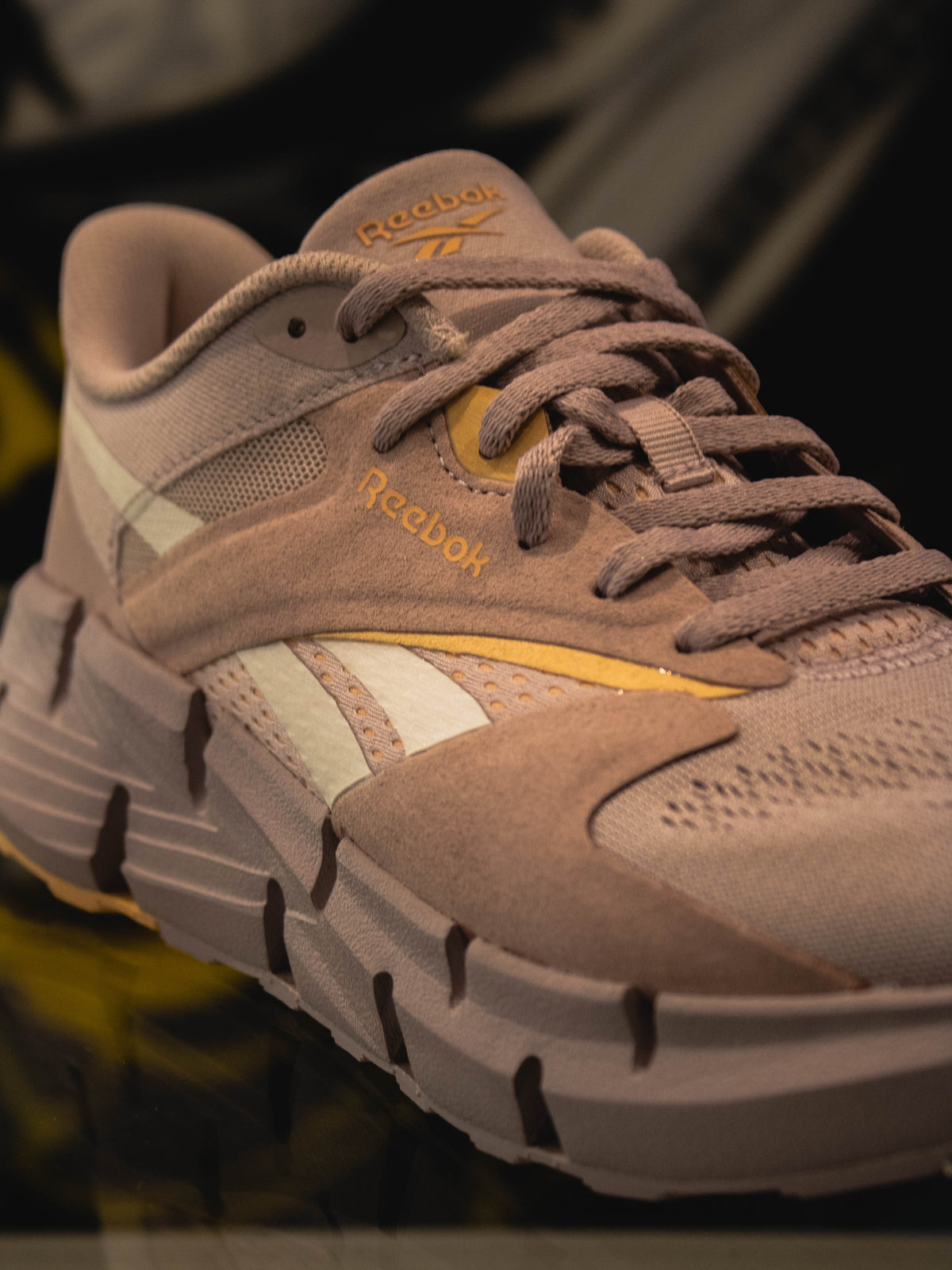 Reebok Zig Dynamica STR Pink Clay