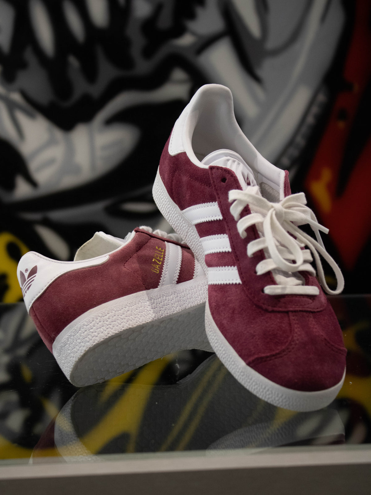 Adidas Originals Gazelle Shadow Maroon / Blanco Nube / Dorado Metalizado